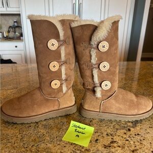 UGG Tall Bailey Button 11 Boot tan size 7